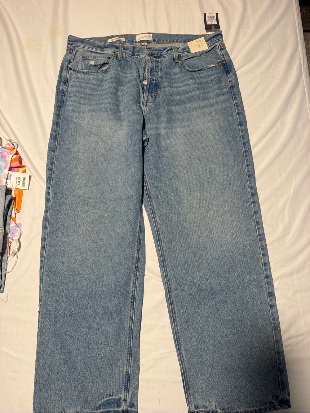 Universal Thread Light Blue Wide-Leg Jeans